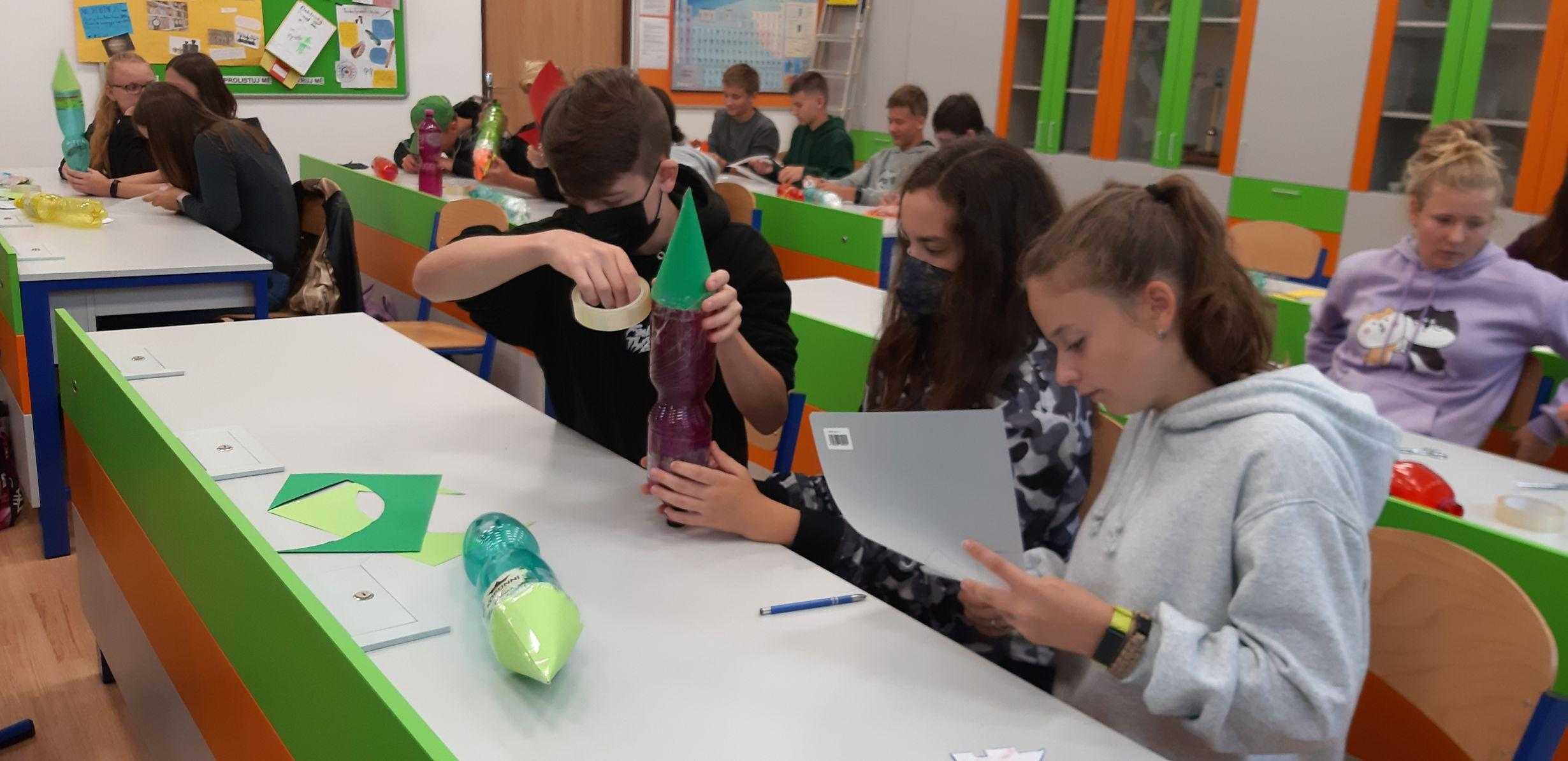 Naši deváťáci na akci “Odpal si svou raketu”