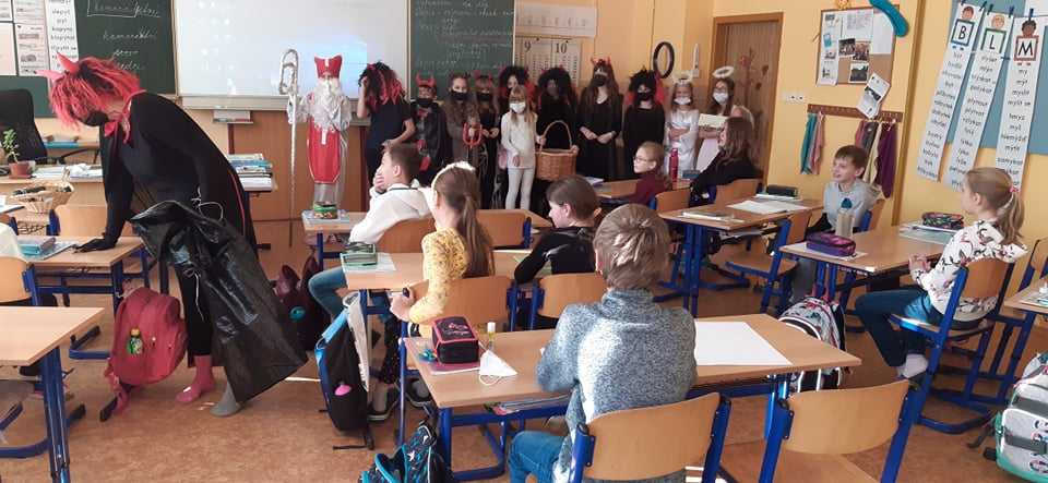 Čertovský rej