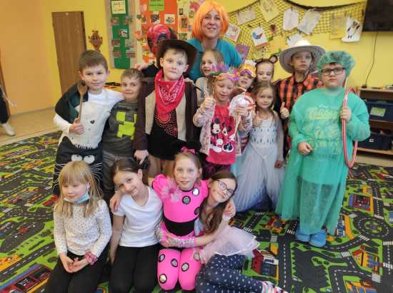 Masopustní veselí v ŠD - společná akce 1. a 2. oddělení ŠD Boženy Němcové