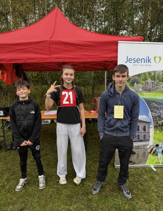 Branný závod: Dvě zlaté příčky pro naše žáky!
